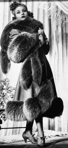 Ann Sothern fashion in fur portrait 1902-08