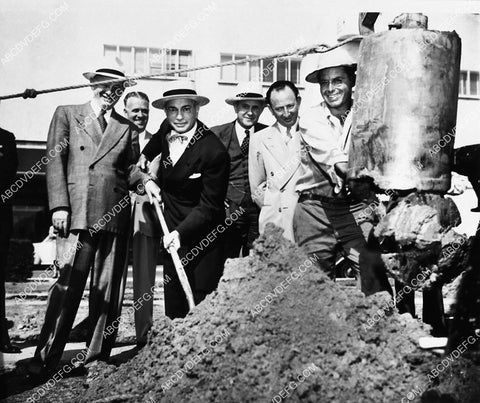 news photo business Tom May and partners break ground for May Company bldg on Wilshire 1913-32