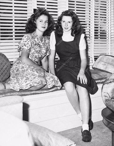 candid Shirley Temple 1924-25