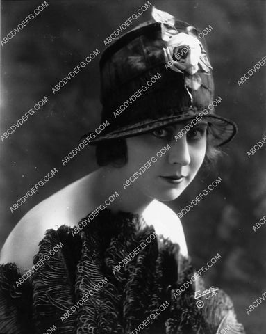great Dorothy Dalton portrait 1939-13