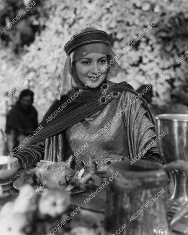 beautiful Olivia de Havilland film The Adventures of Robin Hood 1956-25