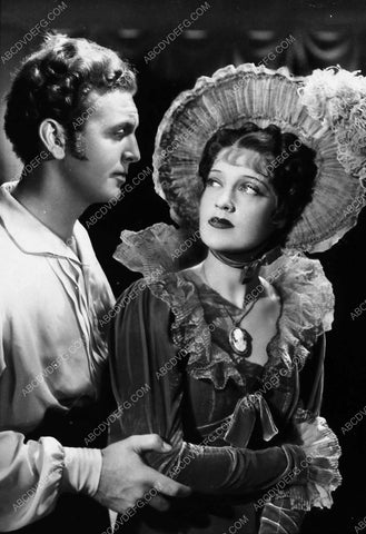 Allan Jones Jeanette MacDonald film The Firefly 1983-07