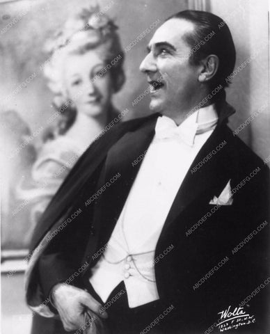excellent Bela Lugosi Dracula portrait profile by Wolts Studio 2034-06
