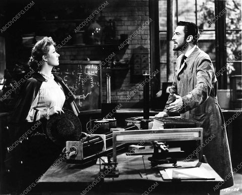 Greer Garson Walter Pidgeon film Madame Curie 2041-27