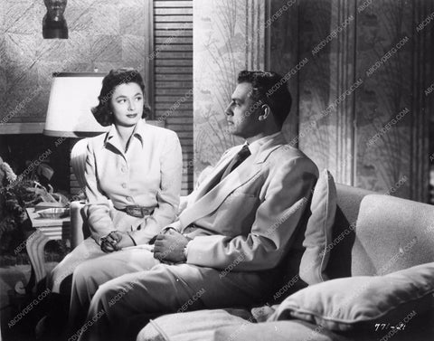Raymond Burr Ruth Roman 2048-12