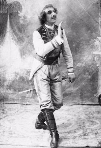 Bela Lugosi in Hungarian Army 1914 portrait 2086-13