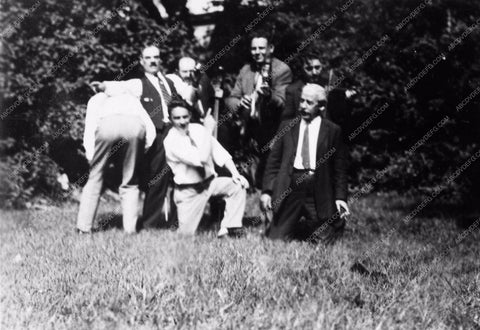 Bela Lugosi candid 2086-23