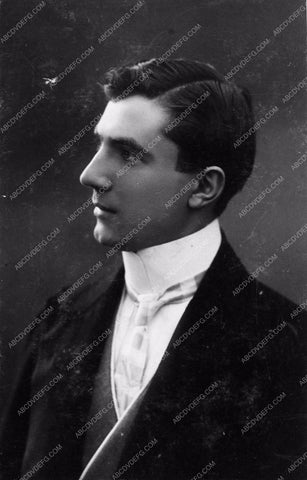 c 1913 Bela Lugosi profile portrait in tuxedo 2088-01