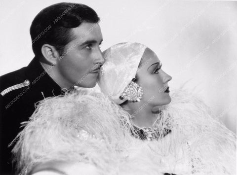 John Boles Gloria Swanson profile portrait film Music in the Air 2088-35