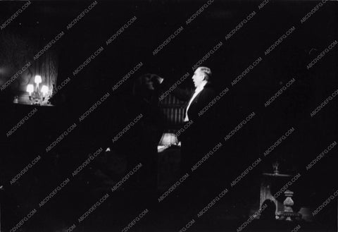 Bela Lugosi as Dracula on stage production 2100-03