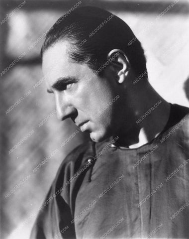 Bela Lugosi profile portrait 2104-31
