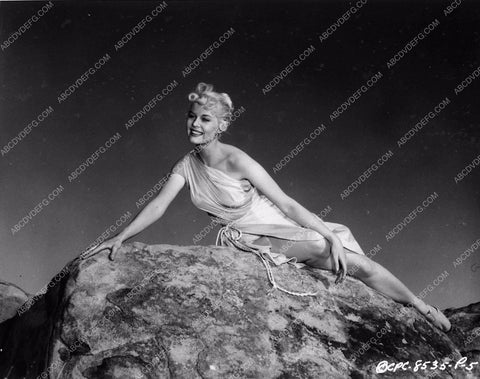Dorothy Provine 2105-04