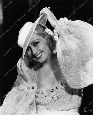 Joan Blondell fashion portrait 2110-13