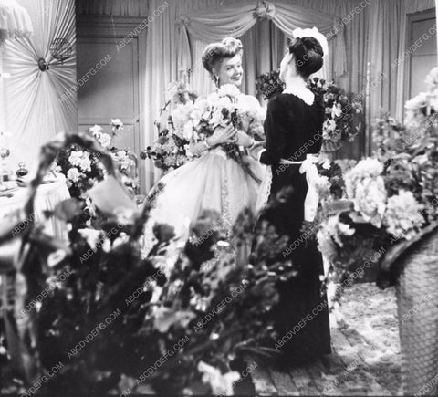 Alice Faye and maid Hello Frisco Hello 2124-14