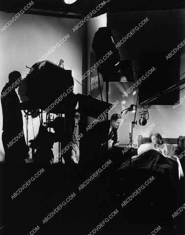 Robert Z Leonard Constance Bennett behind the scenes film Tide of Empire 2132-16