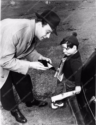 Edgar Bergen Charlie McCarthy paperboy 2137-08