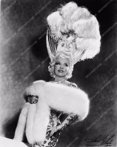 Mae West big head dress portrait 2137-34