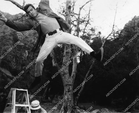 Lee Majors filming stunt scene TV The Six Million Dollar Man 2157-08