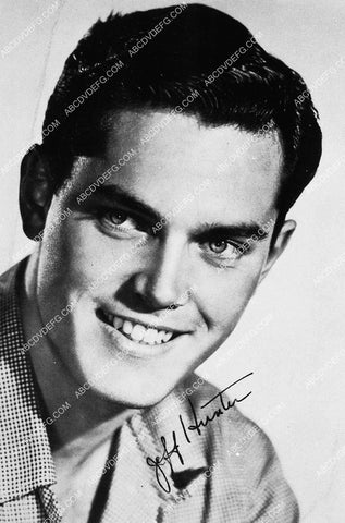 handsome Jeffrey Hunter portrait 2157-29
