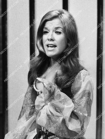Vicki Carr singing away TV appearance 2159-30