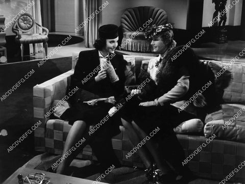 Linda Darnell Binnie Barnes film Daytime Wife 2162-10