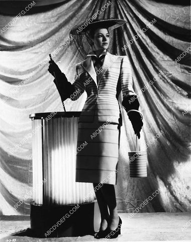 Peggy O'Neil costume wardrobe shot film Two Girls and a Sailor 2196-28