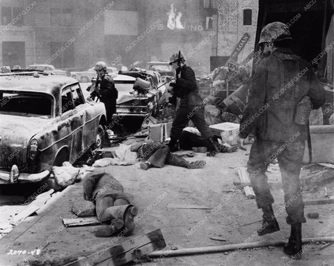 disaster film Earthquake 2198-34