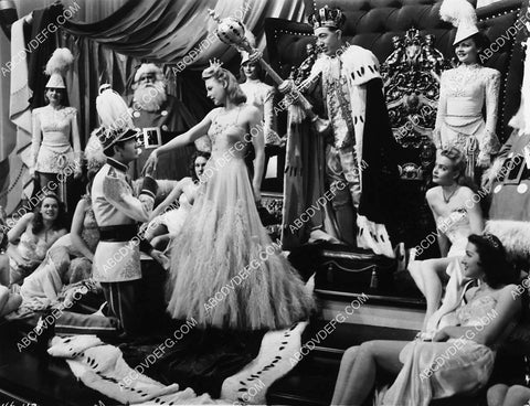 Robert Walker June Allyson film Her Highness and the Bellboy 2223-05