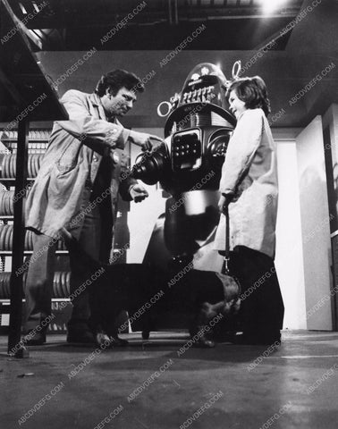Robby the Robot in TV show Columbo Peter Falk Mind Over Mayhem 2234-29