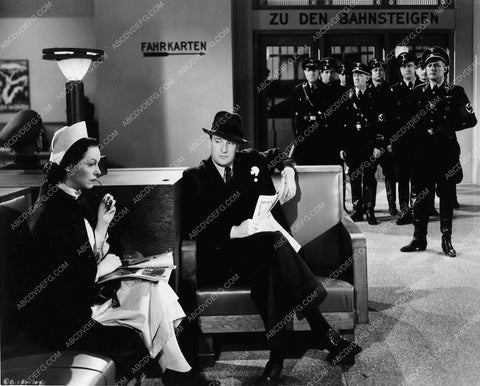 Gale Sondergaard George Sanders war film Appointment in Berlin 2246b-16
