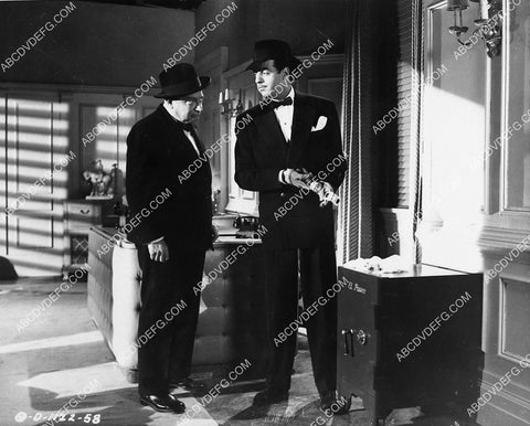 Eric Blore Gerald Mohr film The Lone Wolf in Mexico 2309-26