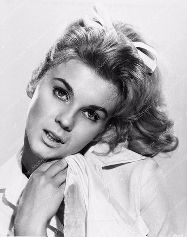 Ann-Margret portrait 2310-07