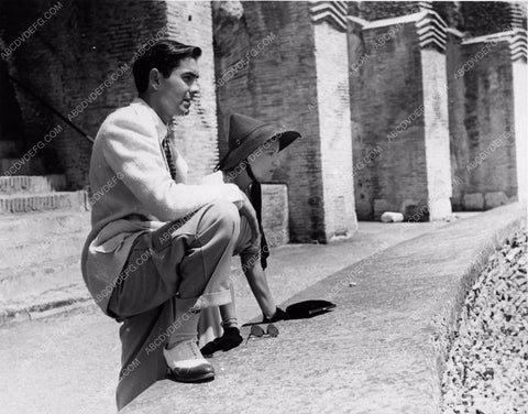 candid Tyrone Power and wife Annabella on vacation 2328-23