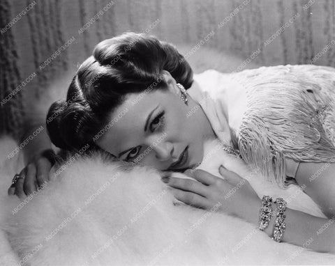 gorgeous portrait Eleanor Powell 2328-25