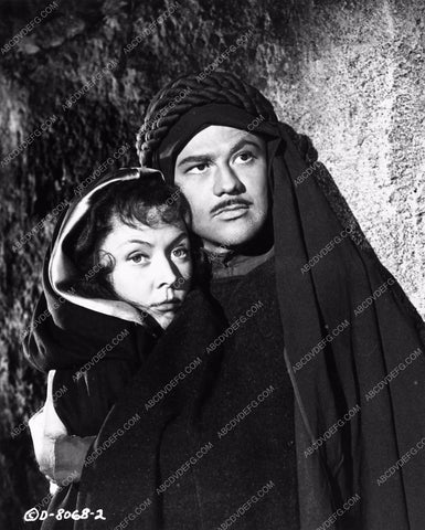 Gloria Grahame Turhan Bey film Prisoners of the Casbah 2339-05