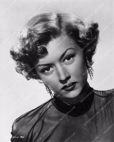 Gloria Grahame beautiful portrait 2340-07