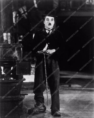 Charlie Chaplin classic tramp photo from The Gold Rush 2363-24