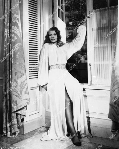 gorgeous Rita Hayworth 2380-30