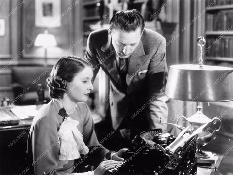Warren William Barbara Stanwyck on typewriter The Secret Bride 2507-09