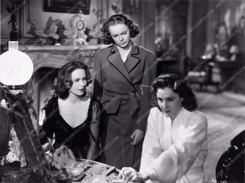 Barbara Stanwyck Geraldine Fitzgerald Nancy Coleman Gay Sisters 2507-19