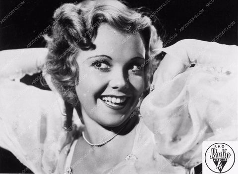 Dorothy Lee cute portrait 2536-24