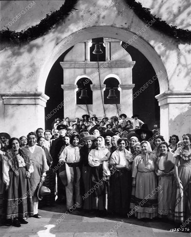 Nelson Eddy among all the extras film Girl of the Golden West 2540-30