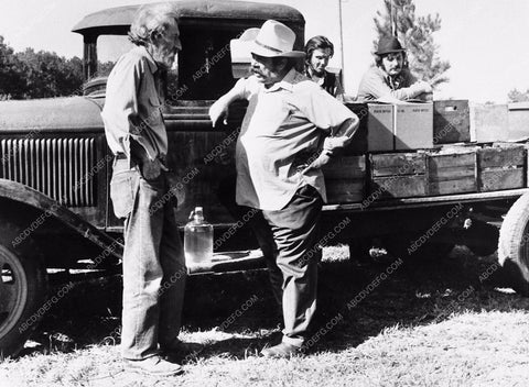 Arthur Hunnicutt James Mitchum film The Moonrunners 2543-02