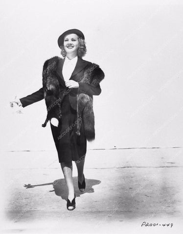Betty Grable fashion in fur portrait 2719-17