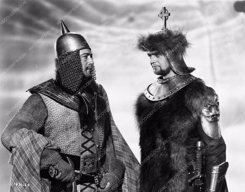 Dan O'Herlihy film Macbeth 2764-03