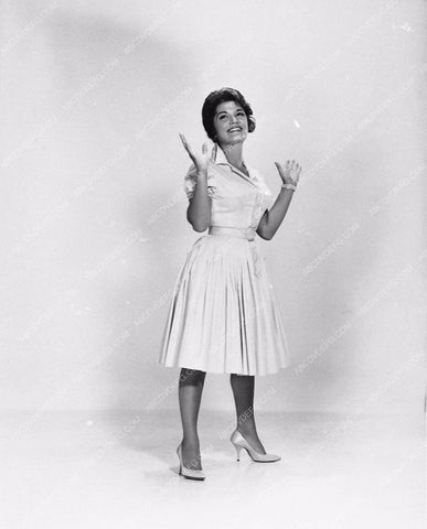 Connie Francis full length portrait 2818-07
