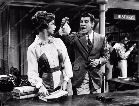 Robert Preston film The Music Man 2832-09