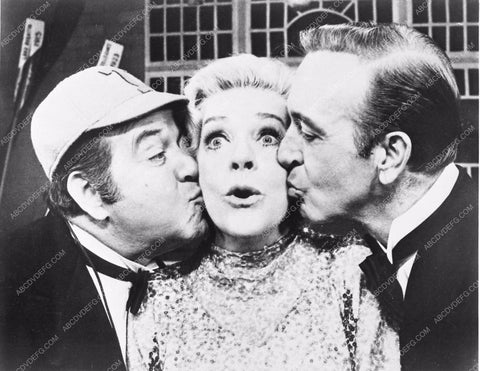Stubby Kaye Alice Faye John Payne on stage production Good News 2858-10