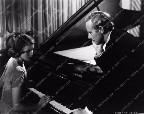 Ingrid Bergman Leslie Howard musial film Intermezzo 2858-21
