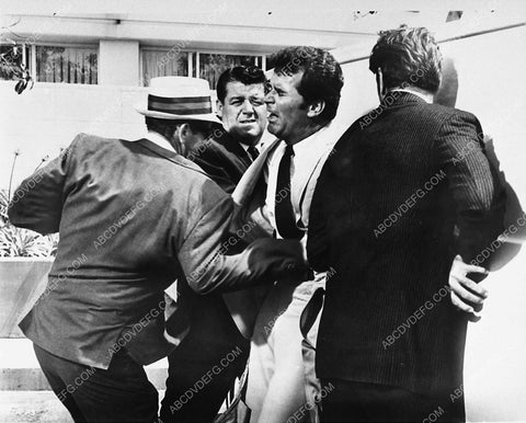 James Garner getting worked over film Marlowe 2864-10
